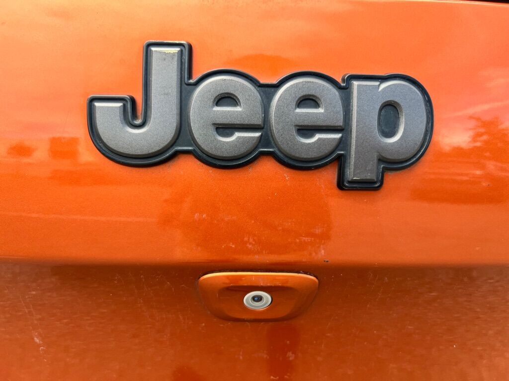 2015 JEEP CHEROKEE TRAILHAWK Des Moines WA