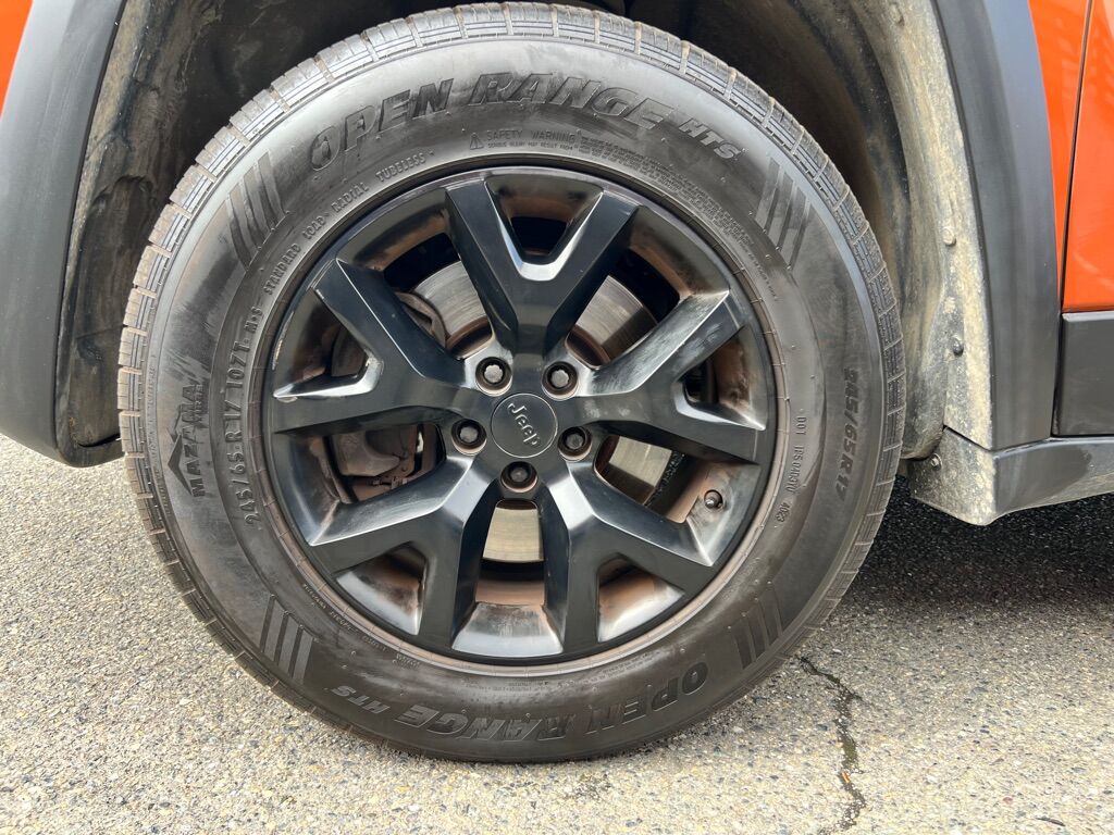 2015 JEEP CHEROKEE TRAILHAWK Des Moines WA