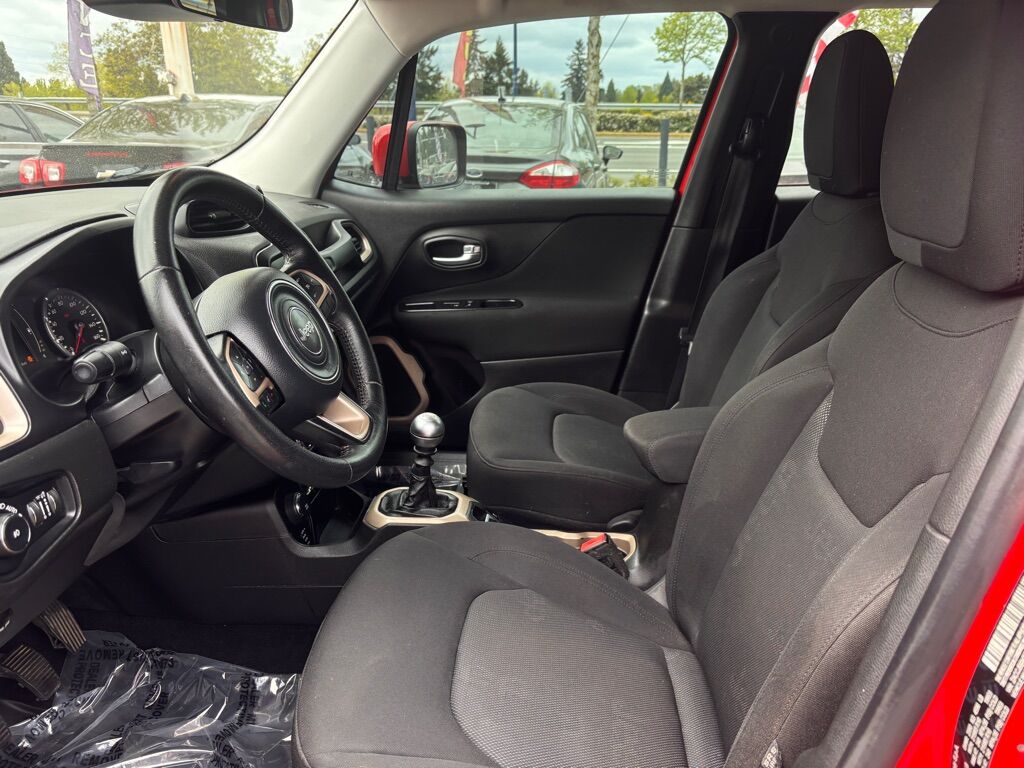 2015 JEEP RENEGADE LATITUDE Des Moines WA