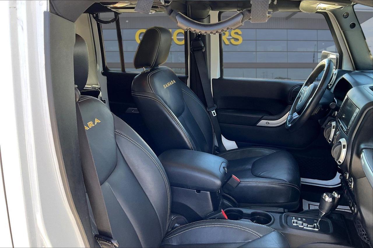 2015 JEEP WRANGLER UNLIMI SAHARA Houston TX