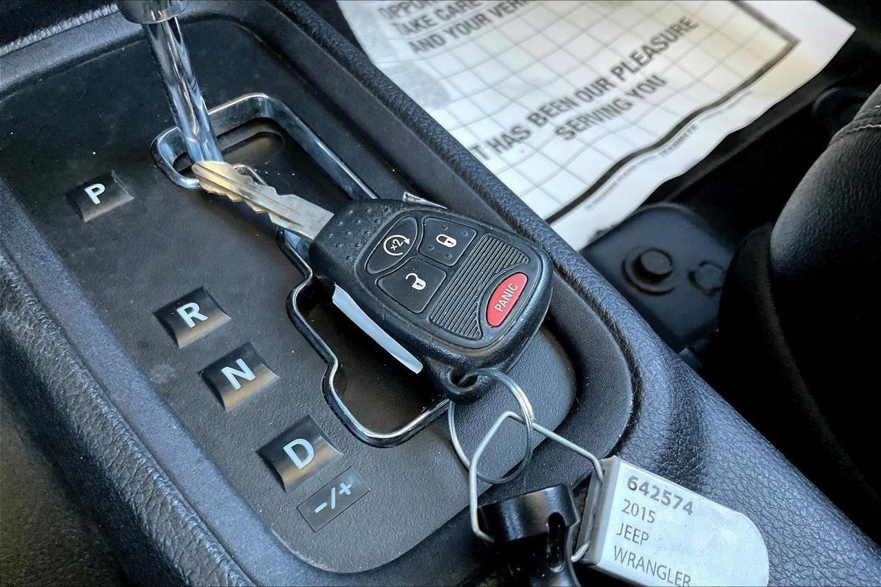 2015 JEEP WRANGLER UNLIMI SAHARA Houston TX