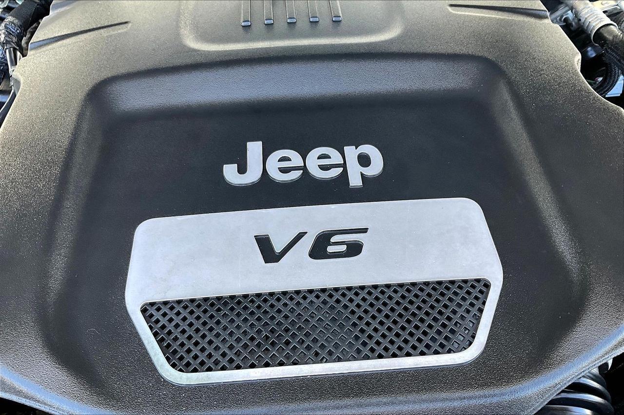 2015 JEEP WRANGLER UNLIMI SAHARA Houston TX