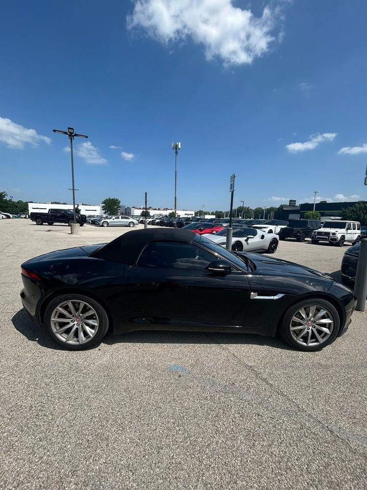 2015 Jaguar F-TYPE Base