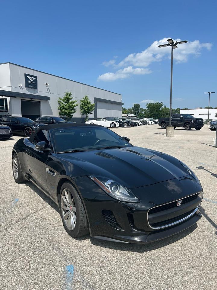2015 Jaguar F-TYPE Base