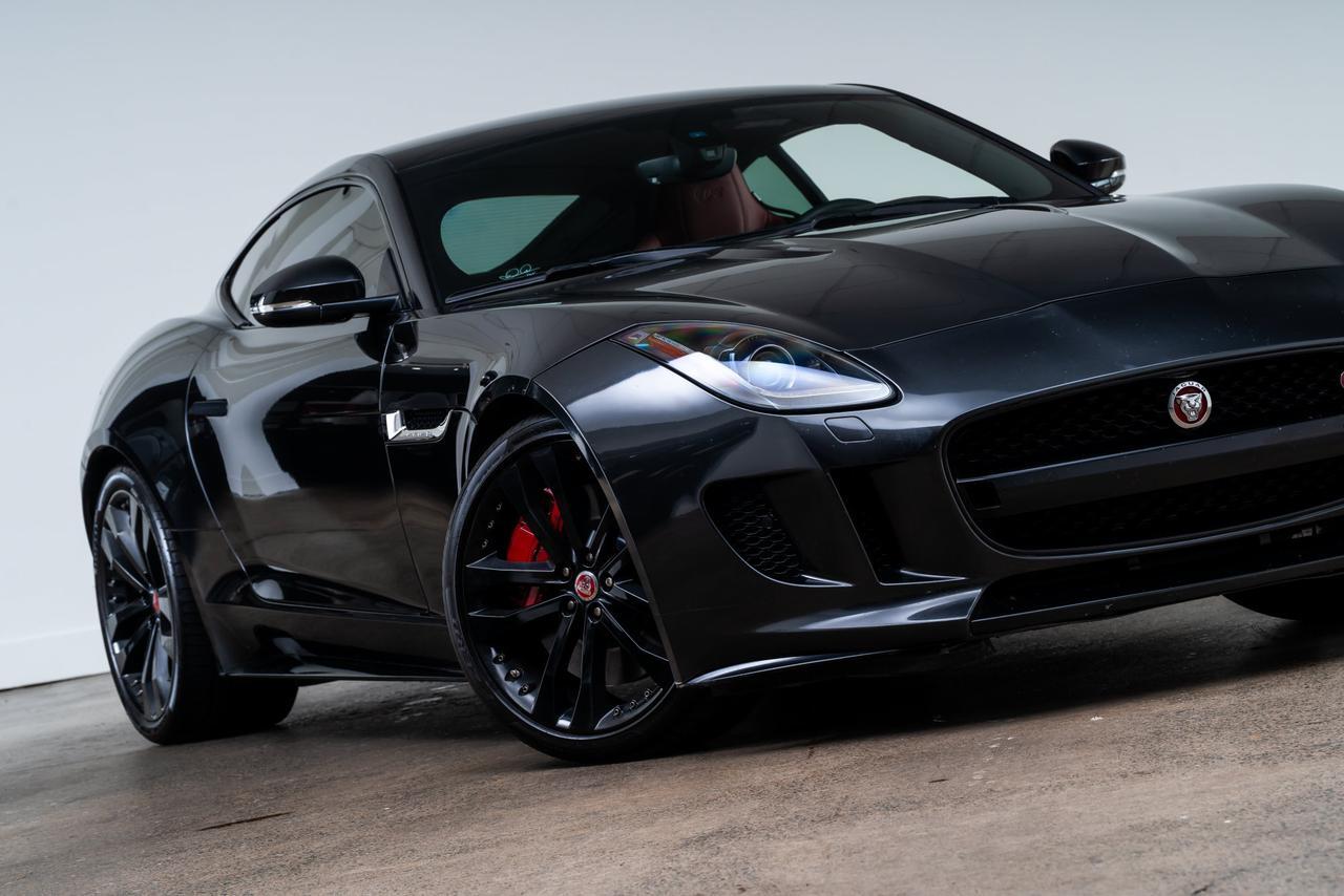 2015 Jaguar F-TYPE R Black Pkg 3 Vision Pkg 3 Extended Leather Portland OR