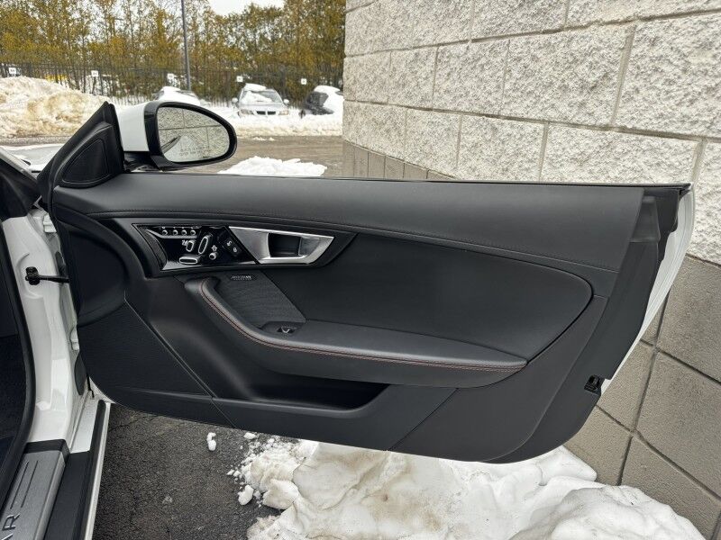 2015 Jaguar F-TYPE V6 S Willow Grove PA