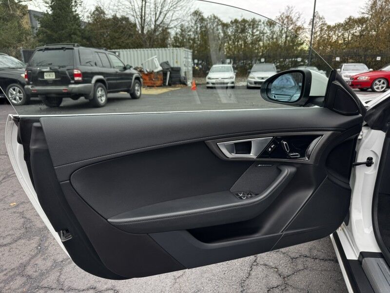 2015 Jaguar F-TYPE V6 Willow Grove PA