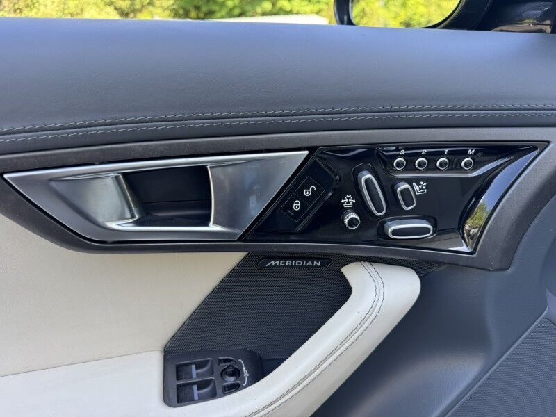 2015 Jaguar F-TYPE V6 Willow Grove PA