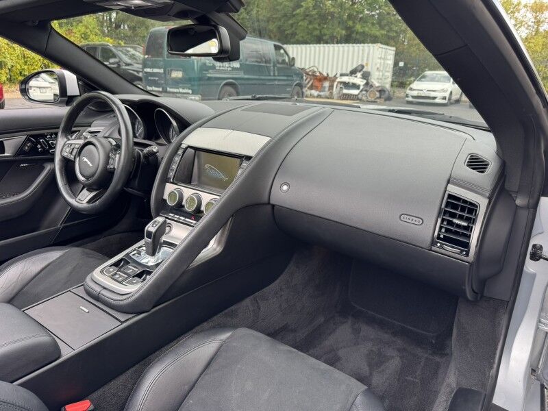 2015 Jaguar F-TYPE V6 Willow Grove PA