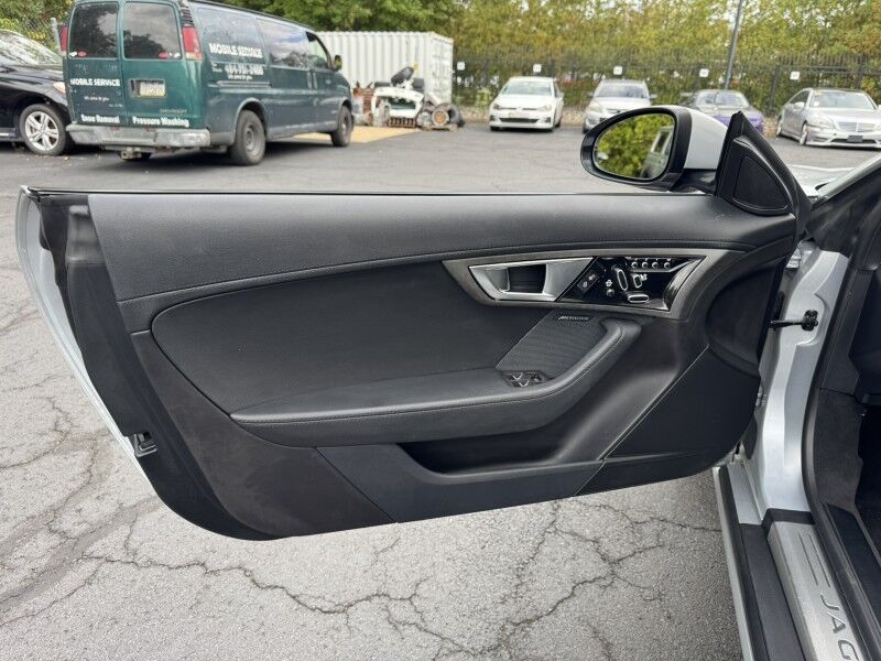 2015 Jaguar F-TYPE V6 Willow Grove PA