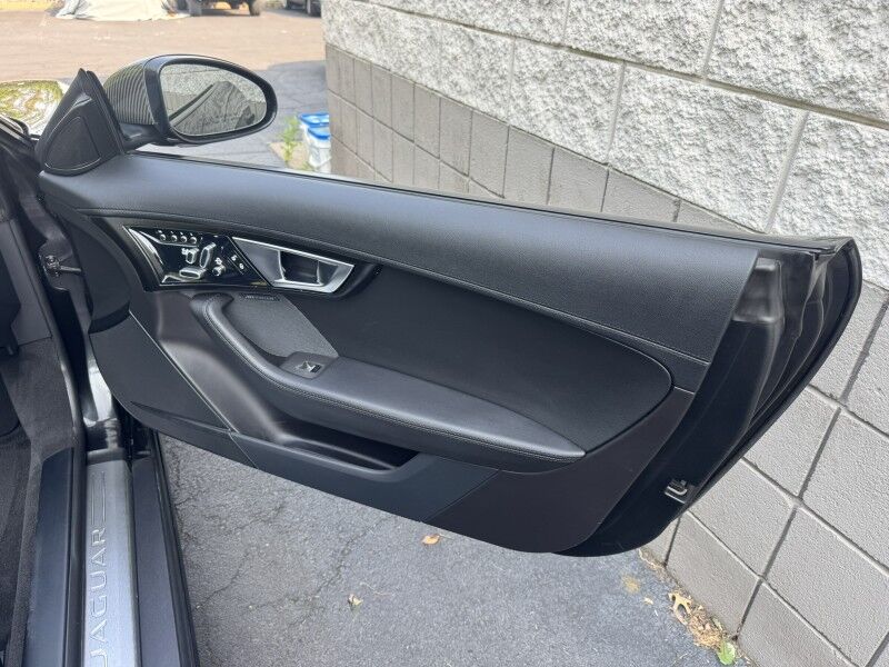 2015 Jaguar F-TYPE V8 S Willow Grove PA