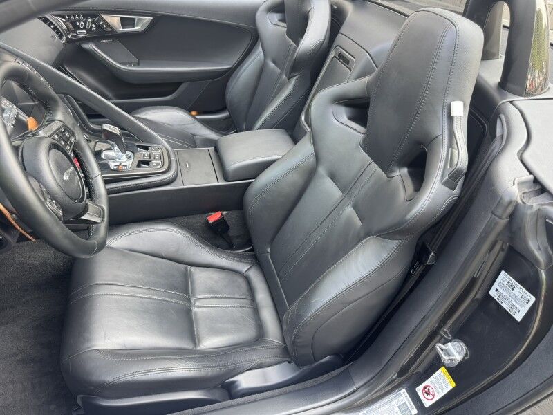 2015 Jaguar F-TYPE V8 S Willow Grove PA