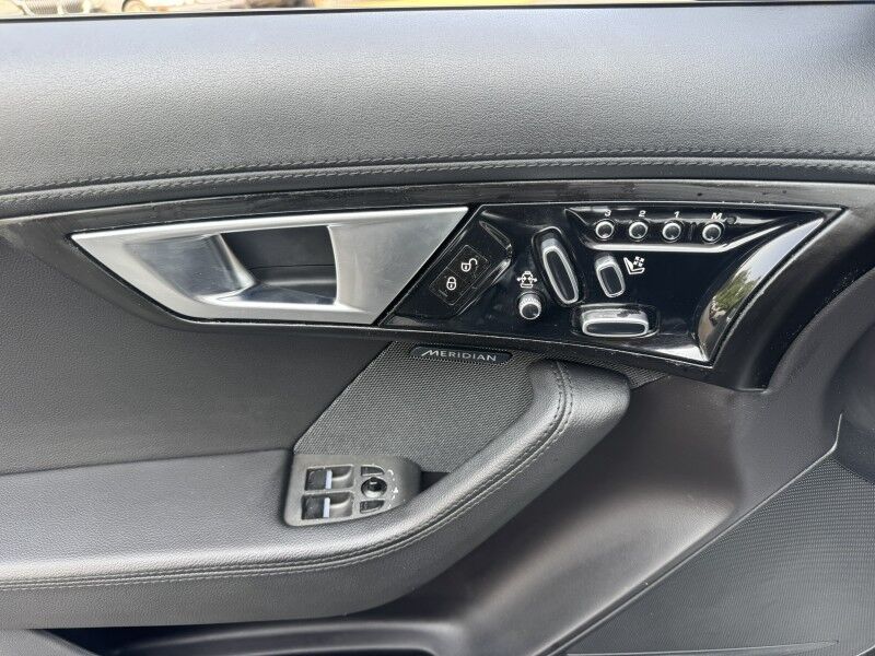 2015 Jaguar F-TYPE V8 S Willow Grove PA