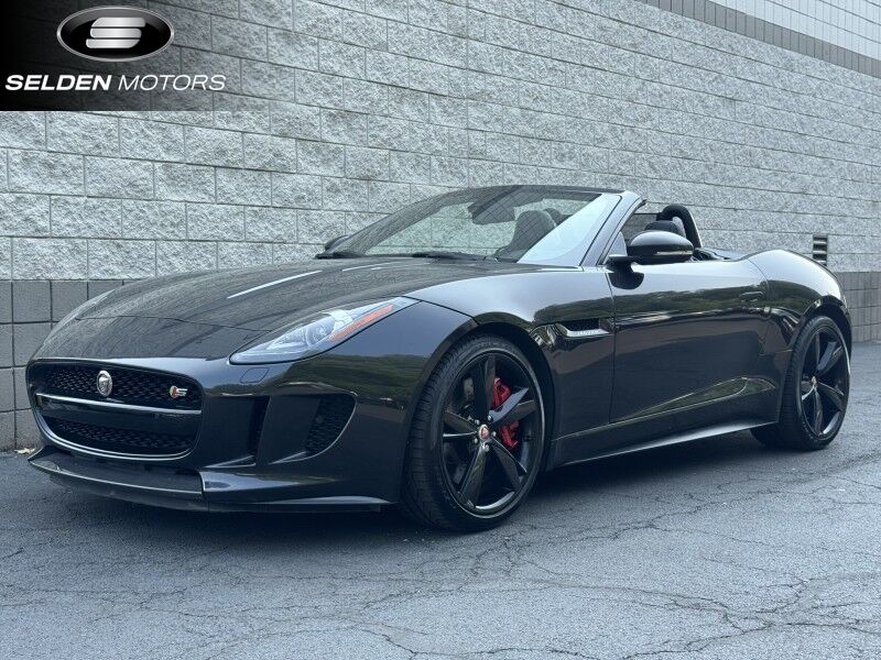 2015 Jaguar F-TYPE V8 S