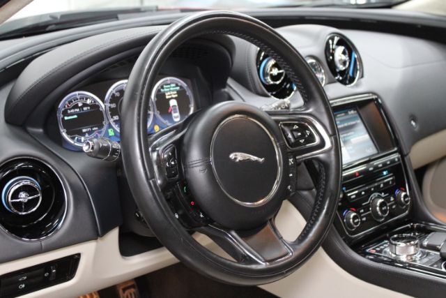 2015 Jaguar XJ XJL Portfolio Chantilly VA