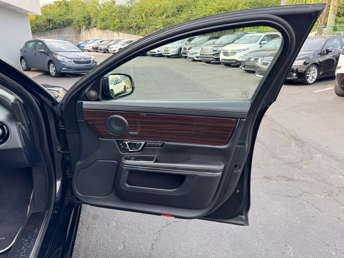 2015 Jaguar XJ XJL Portfolio Sedan 4D Cincinnati OH