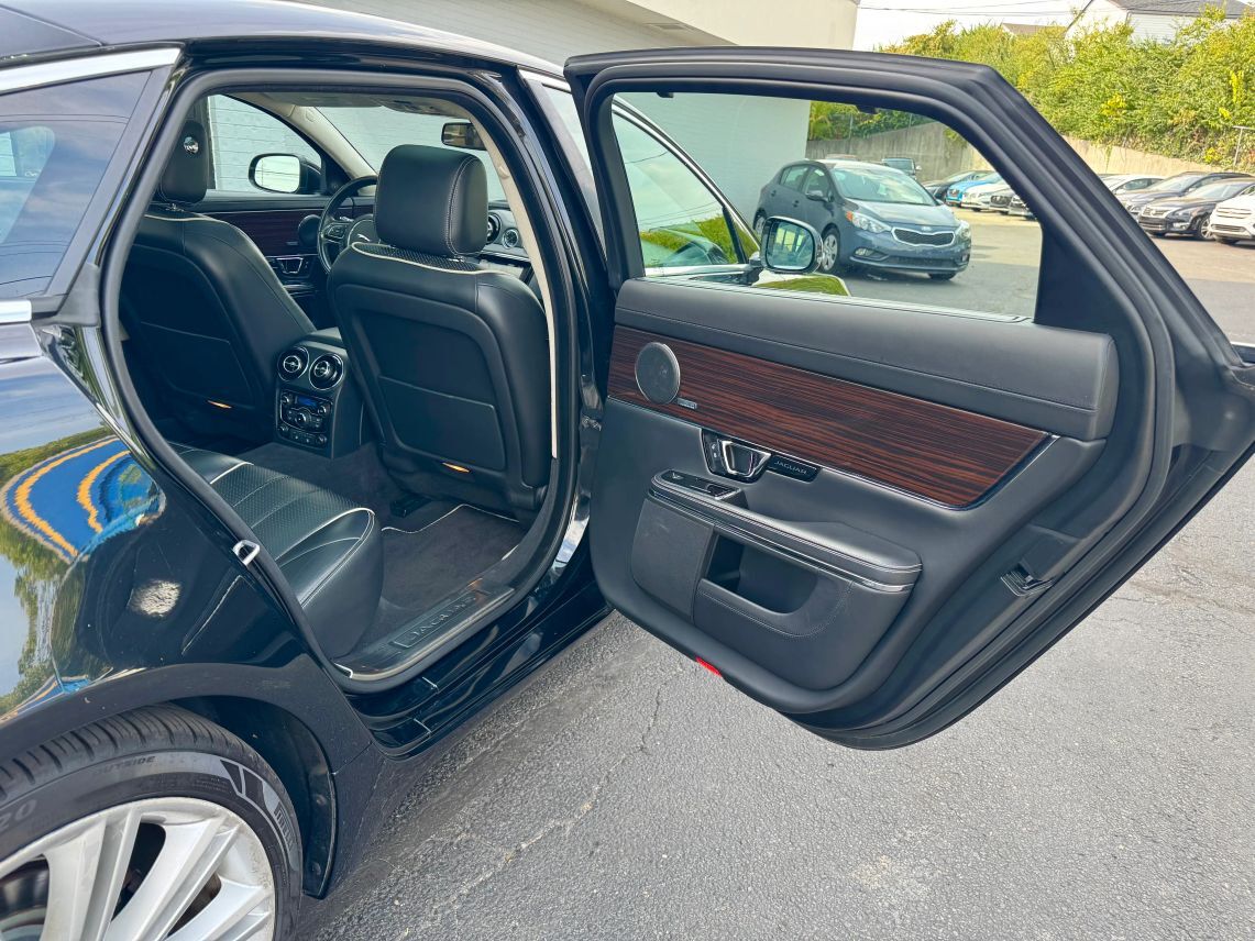 2015 Jaguar XJ XJL Portfolio Sedan 4D Cincinnati OH