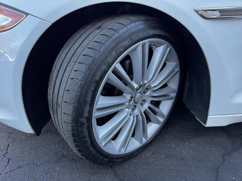 2015 Jaguar XJ XJL Portfolio Willow Grove PA