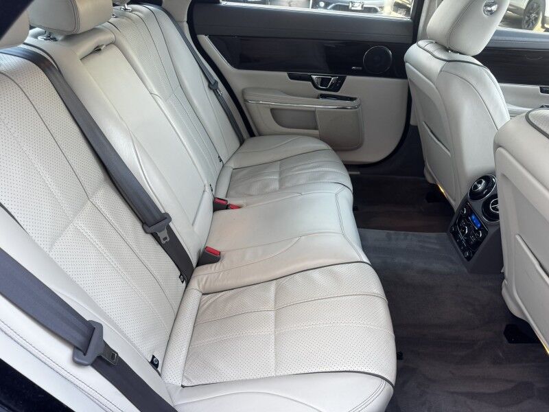 2015 Jaguar XJ XJL Portfolio Willow Grove PA
