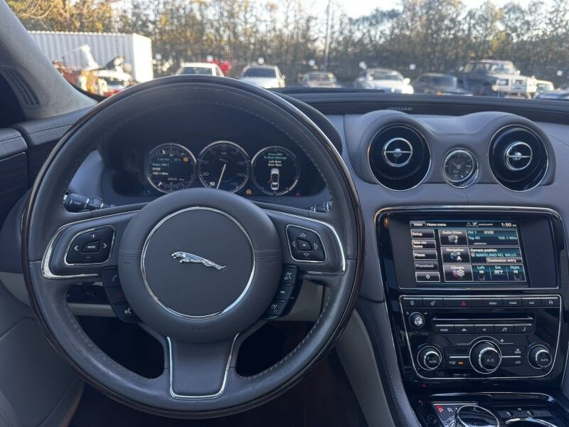 2015 Jaguar XJ XJL Portfolio Willow Grove PA
