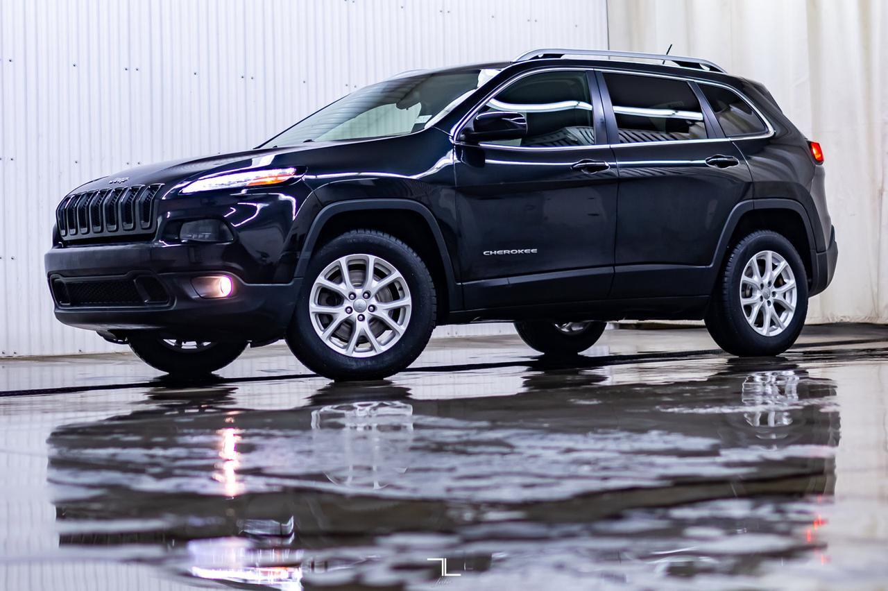 2015 Jeep Cherokee 4x4 North BCam HSeat Red Deer AB