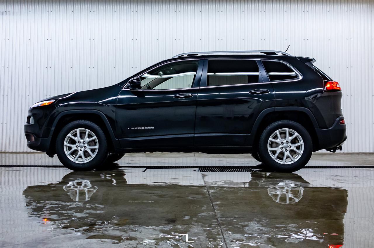 2015 Jeep Cherokee 4x4 North BCam HSeat Red Deer AB