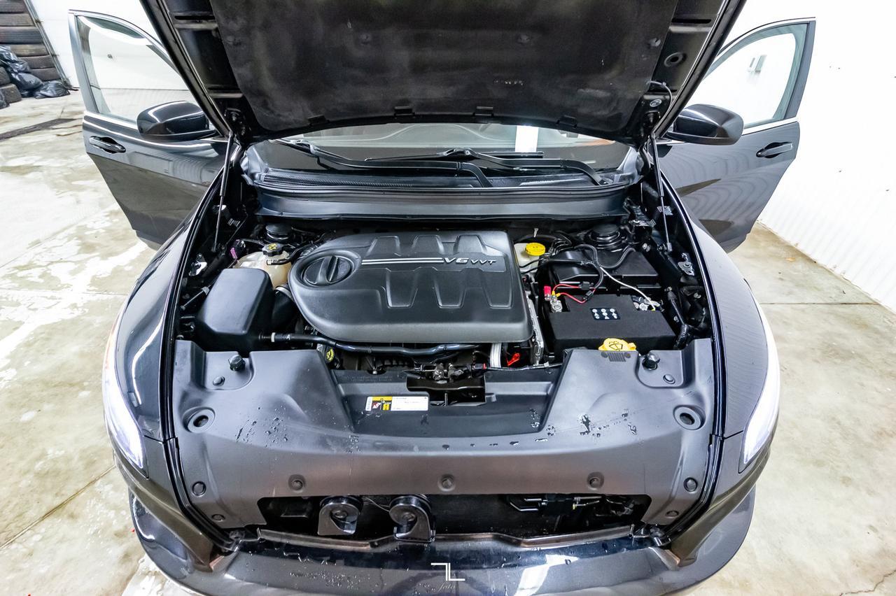 2015 Jeep Cherokee 4x4 North BCam HSeat Red Deer AB