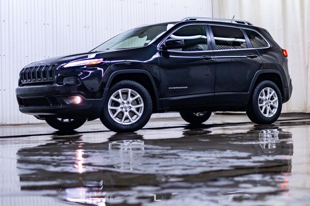 2015 Jeep Cherokee 4x4 North BCam HSeat Red Deer AB