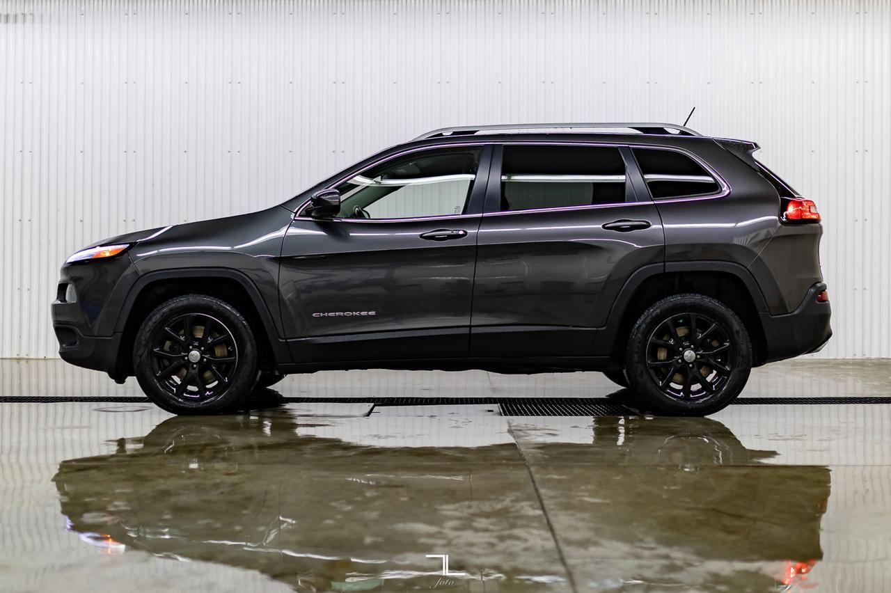 2015 Jeep Cherokee 4x4 North Heated Seats Red Deer AB