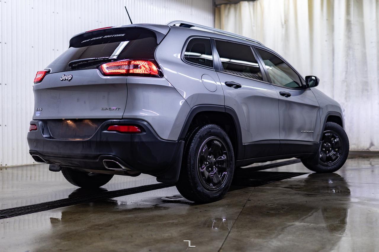 2015 Jeep Cherokee 4x4 Sport Heated Seats Red Deer AB