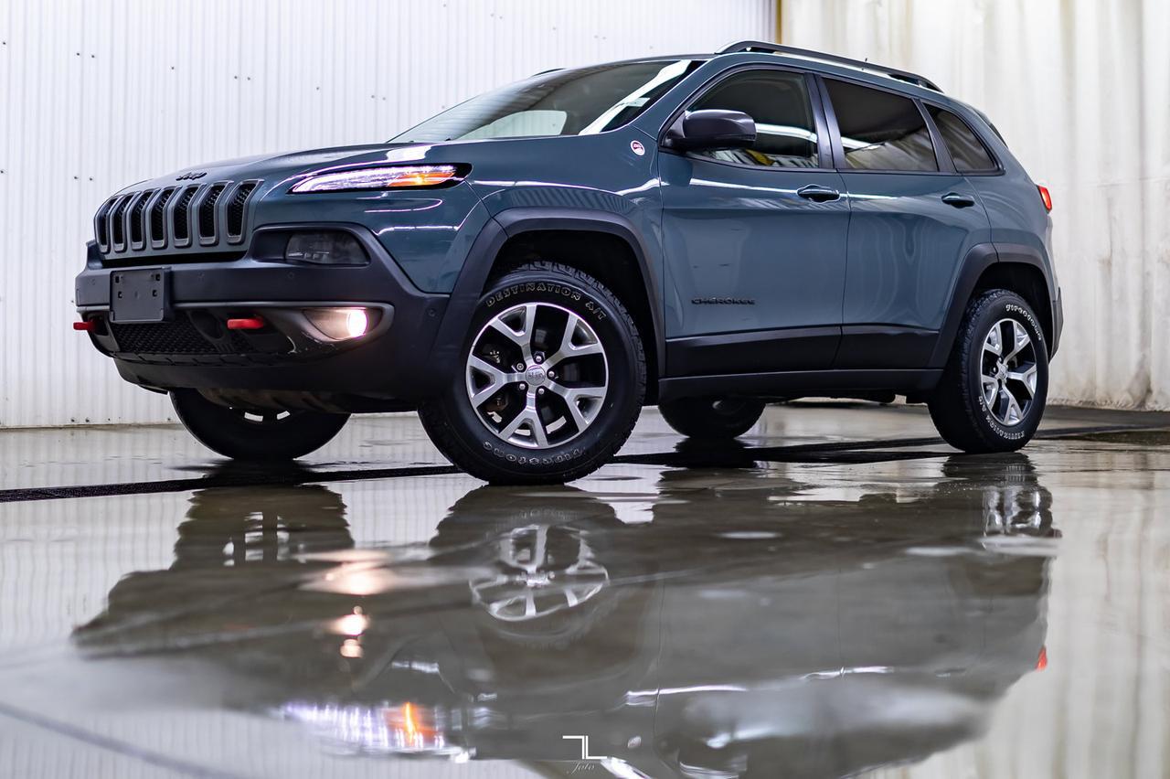 2015 Jeep Cherokee 4x4 Trailhawk Leather Nav BCam Red Deer AB