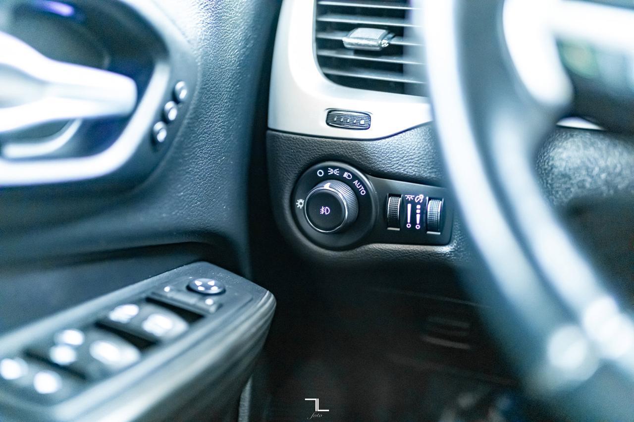 2015 Jeep Cherokee 4x4 Trailhawk Leather Nav BCam Red Deer AB