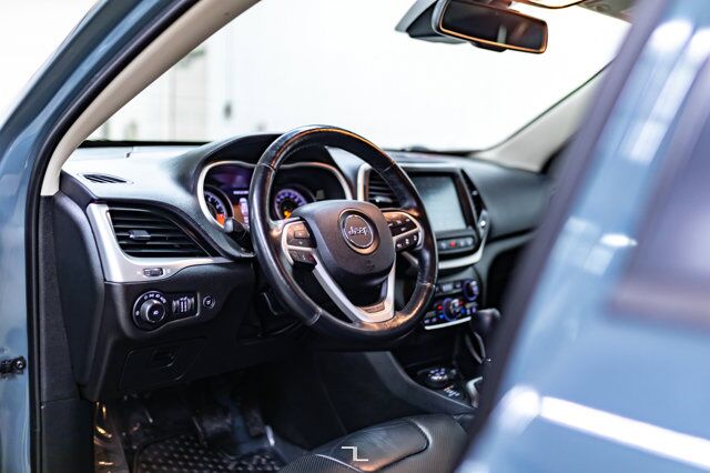 2015 Jeep Cherokee 4x4 Trailhawk Leather Nav BCam Red Deer AB