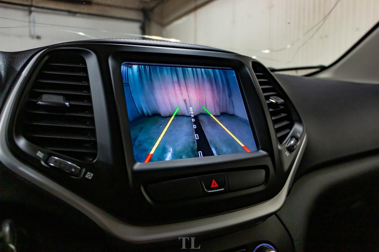 2015 Jeep Cherokee 4x4 Trailhawk Leather Nav BCam Red Deer AB