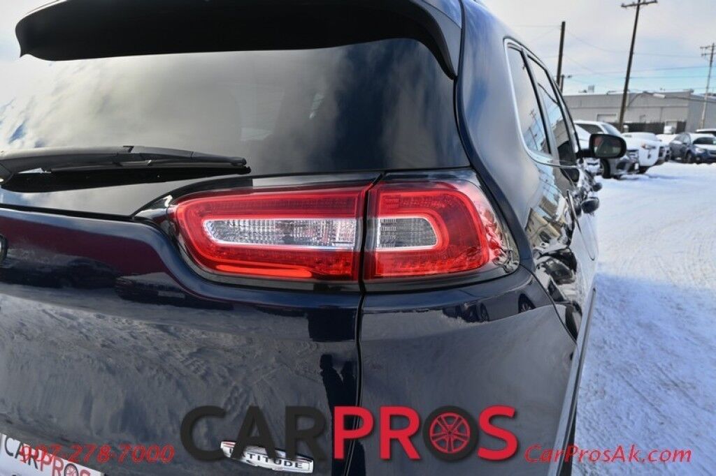 2015 Jeep Cherokee Latitude - 4X4 - 3.2L V6 - Auto Start - Power Driver's Seat - Heated Seats & Steering Wheel - Keyless Entry & Push to Start - Backup Camera - Power Liftgate - Blind Spot Alert - Rear Parking Sensors Anchorage AK