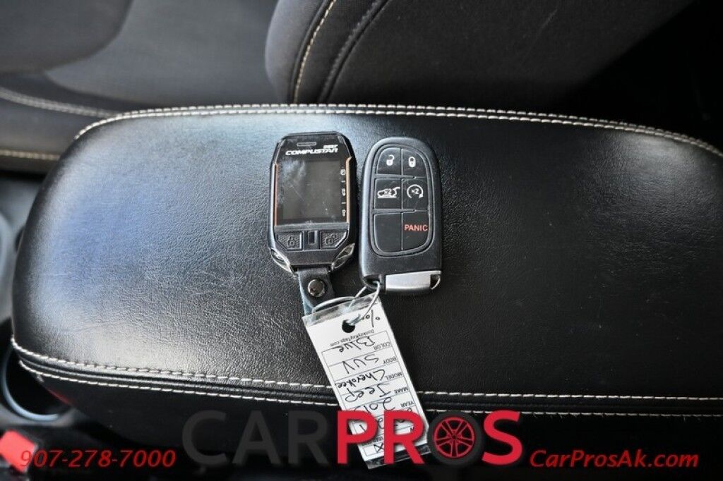 2015 Jeep Cherokee Latitude - 4X4 - 3.2L V6 - Auto Start - Power Driver's Seat - Heated Seats & Steering Wheel - Keyless Entry & Push to Start - Backup Camera - Power Liftgate - Blind Spot Alert - Rear Parking Sensors Anchorage AK