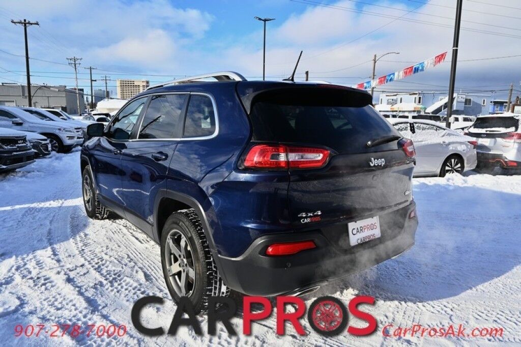 2015 Jeep Cherokee Latitude - 4X4 - 3.2L V6 - Auto Start - Power Driver's Seat - Heated Seats & Steering Wheel - Keyless Entry & Push to Start - Backup Camera - Power Liftgate - Blind Spot Alert - Rear Parking Sensors Anchorage AK