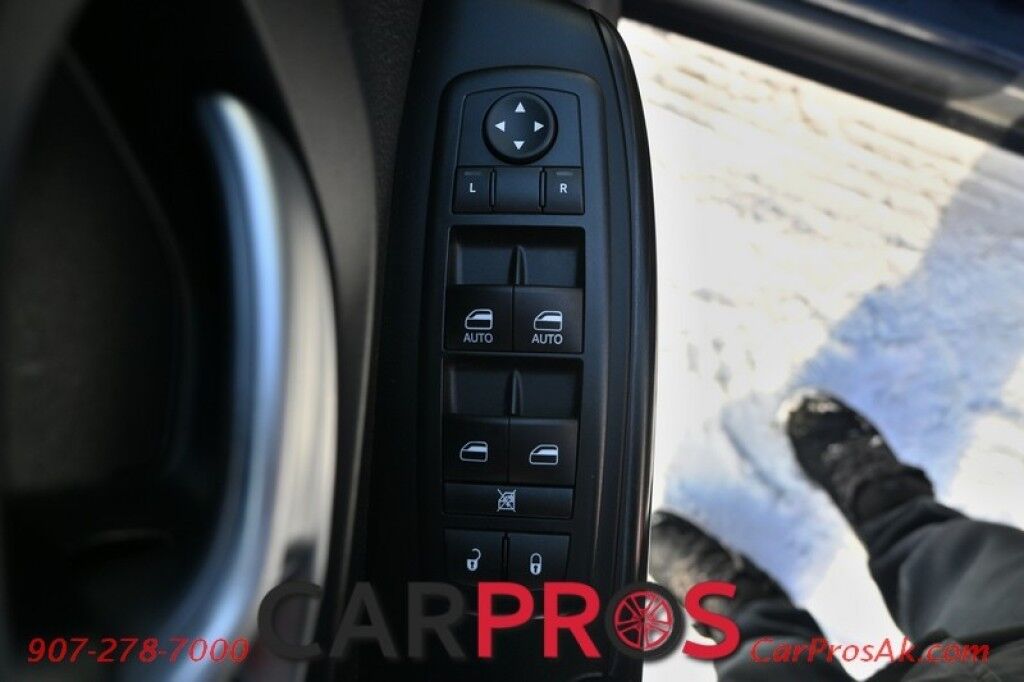 2015 Jeep Cherokee Latitude - 4X4 - 3.2L V6 - Auto Start - Power Driver's Seat - Heated Seats & Steering Wheel - Keyless Entry & Push to Start - Backup Camera - Power Liftgate - Blind Spot Alert - Rear Parking Sensors Anchorage AK