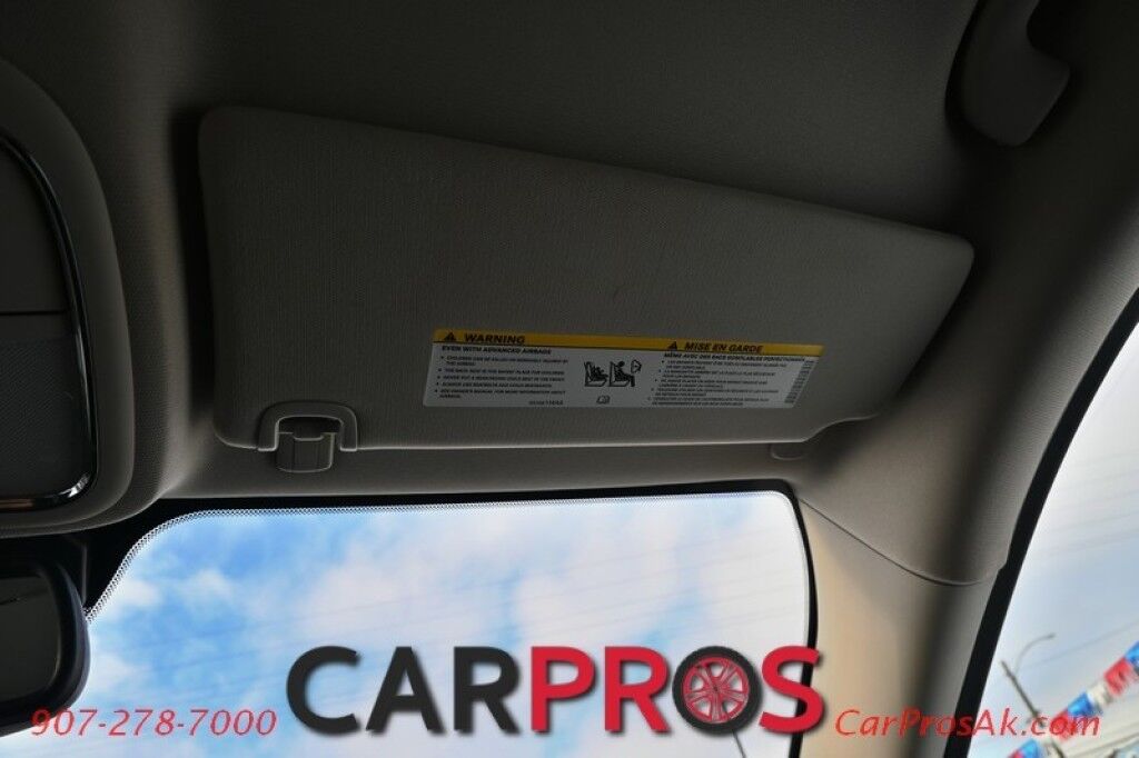 2015 Jeep Cherokee Latitude - 4X4 - 3.2L V6 - Auto Start - Power Driver's Seat - Heated Seats & Steering Wheel - Keyless Entry & Push to Start - Backup Camera - Power Liftgate - Blind Spot Alert - Rear Parking Sensors Anchorage AK