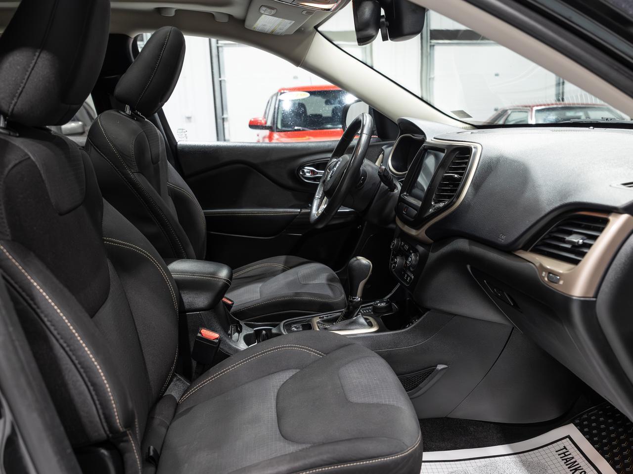 2015 Jeep Cherokee Latitude 4WD Cranberry PA