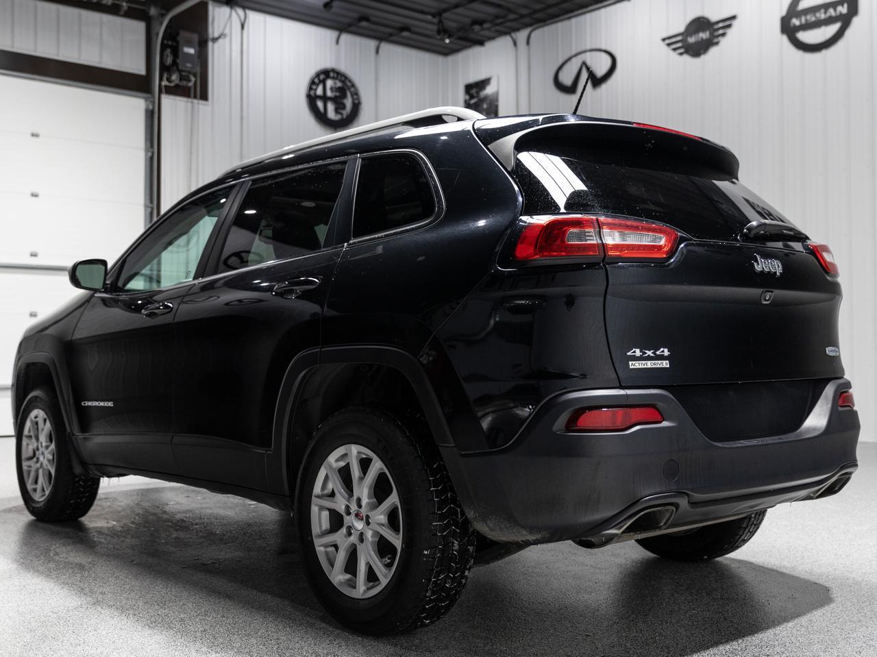 2015 Jeep Cherokee Latitude 4WD Cranberry PA