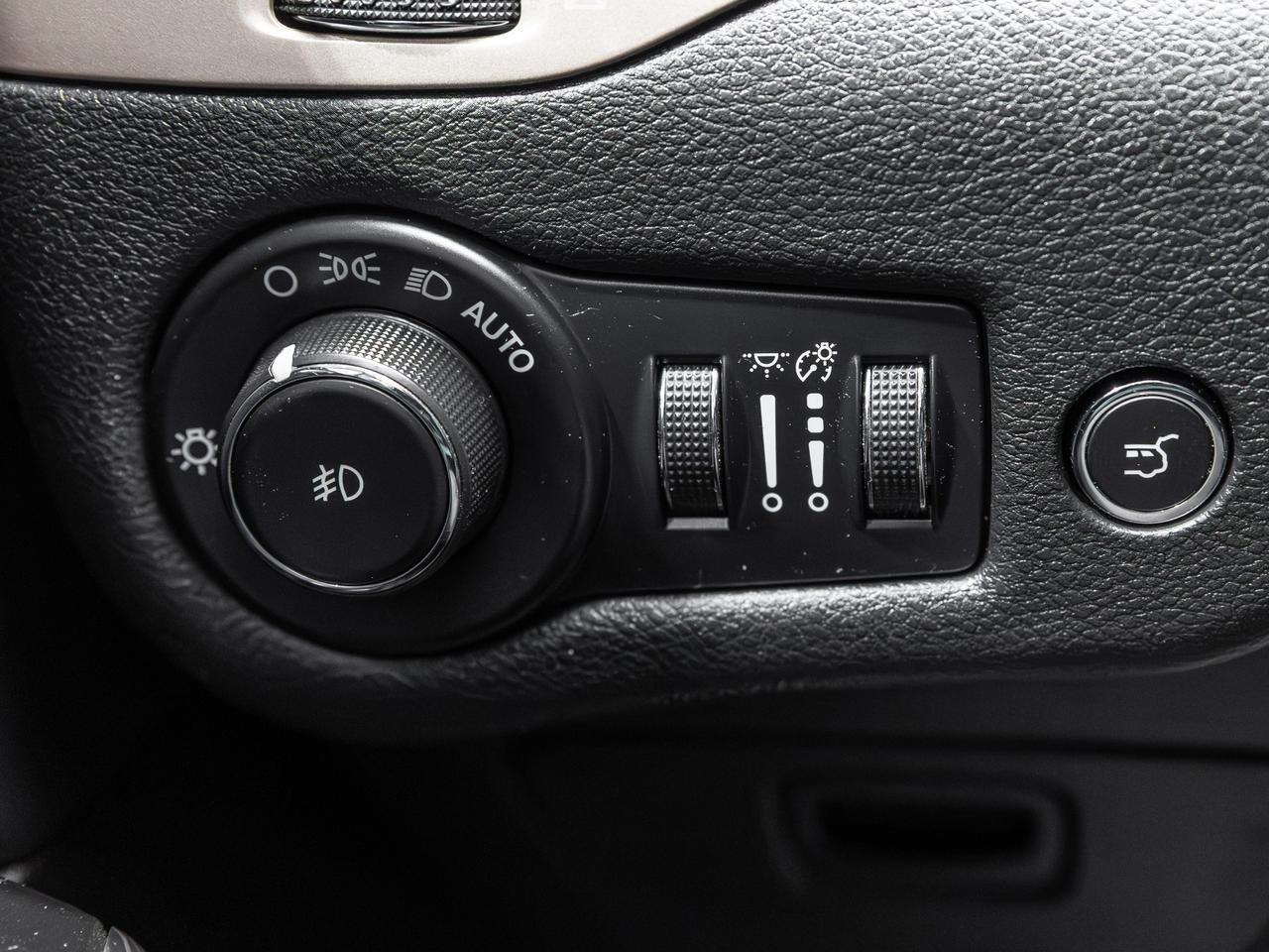 2015 Jeep Cherokee Latitude 4WD Cranberry PA