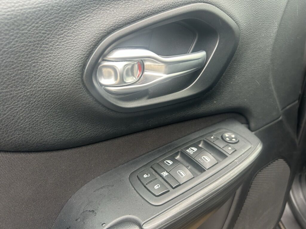 2015 Jeep Cherokee Latitude Crestwood KY