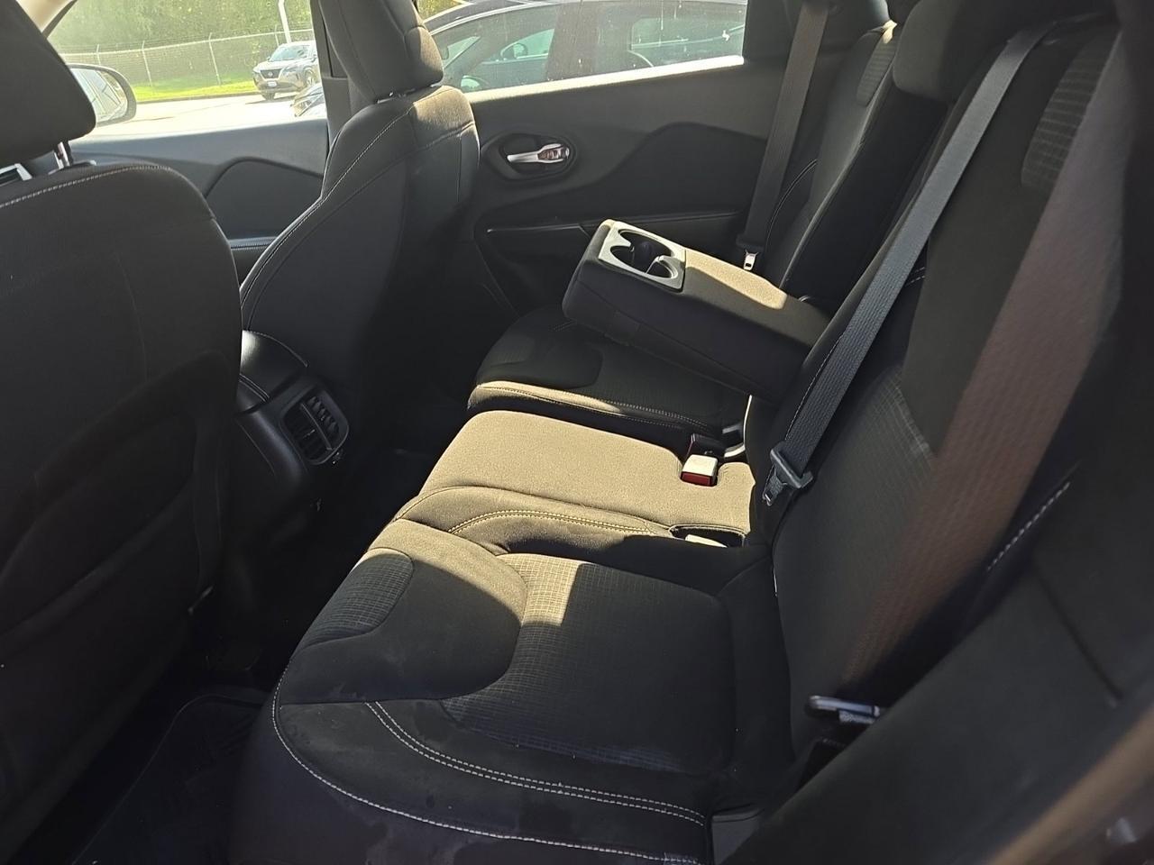 2015 Jeep Cherokee Latitude West Burlington IA