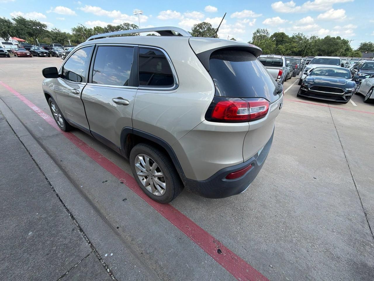 2015 Jeep Cherokee Limited Hurst TX