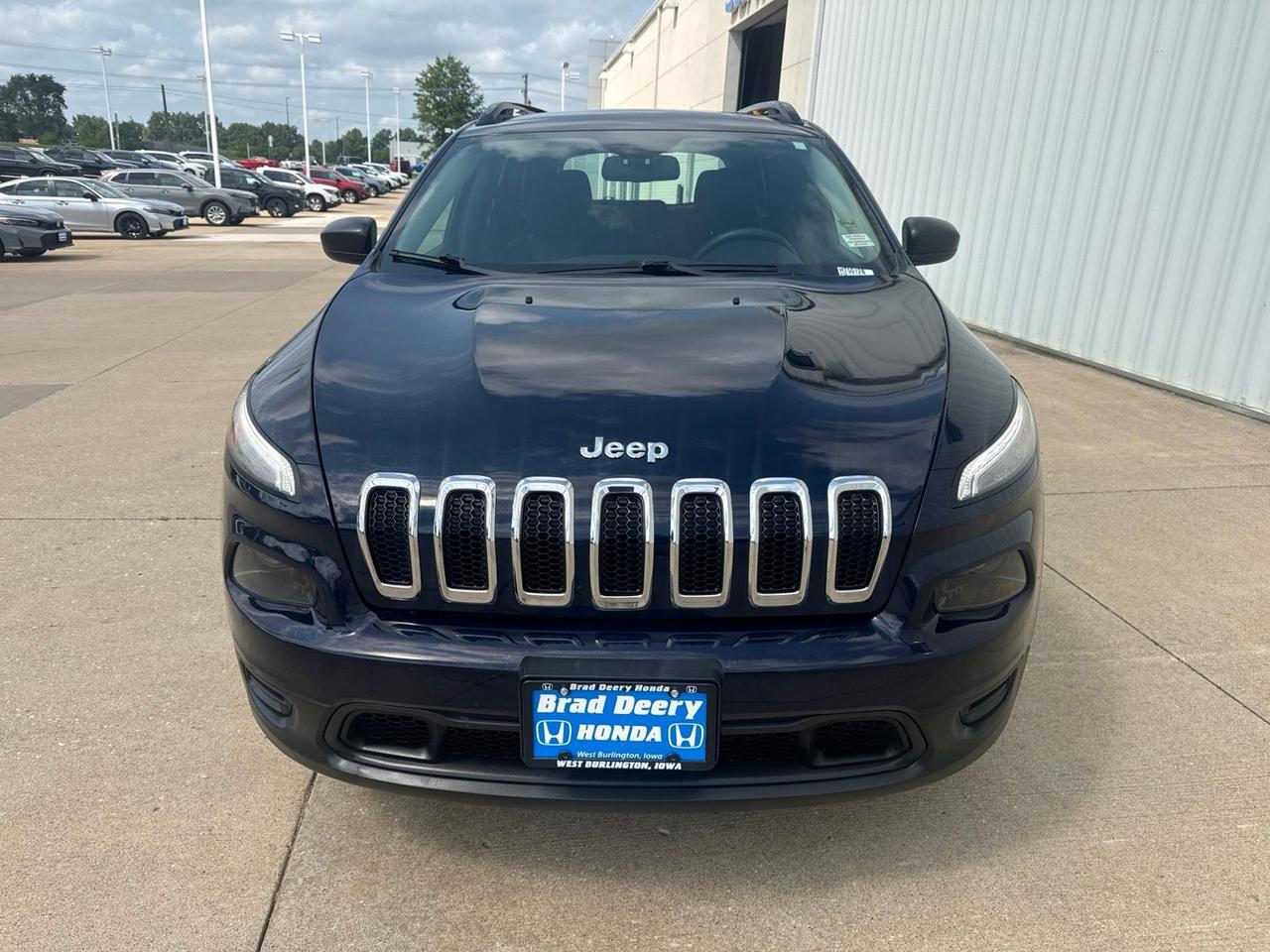2015 Jeep Cherokee Sport