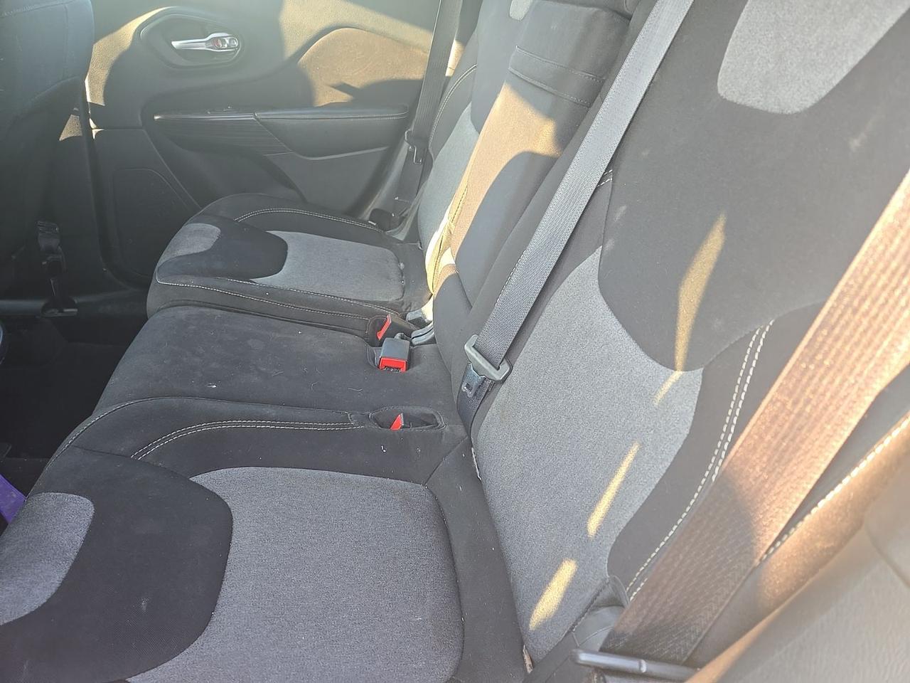 2015 Jeep Cherokee Sport West Burlington IA