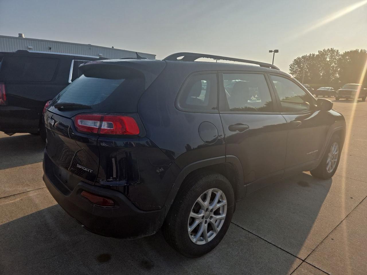 2015 Jeep Cherokee Sport West Burlington IA