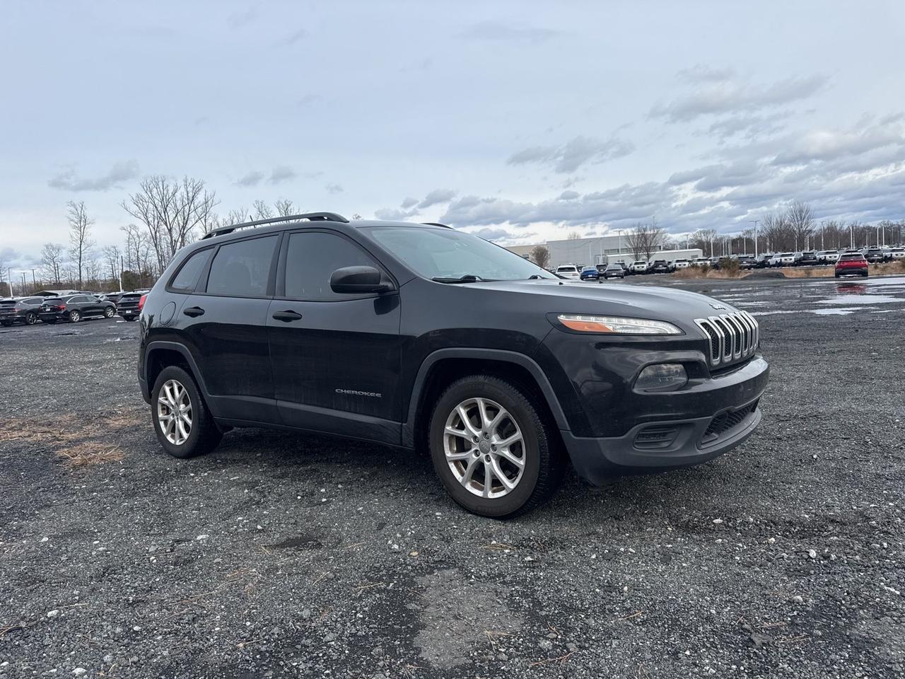 2015 Jeep Cherokee Sport