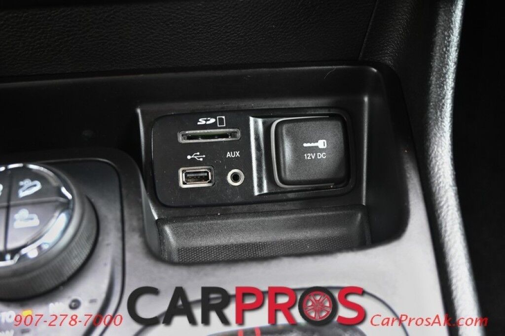 2015 Jeep Cherokee Trailhawk - 4X4 - Comfort & Convenience Group - 3.2L V6 - AutoStart - Heated & Cooled Leather Seats - Heated Steering Wheel - Bluetooth - Navigation - Back Up Camera - Cruise Control - Power Liftgate - Tow Pkg Anchorage AK